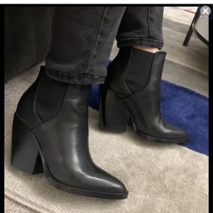 BP lex black leather bootie